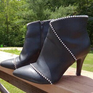 Zippered heals from Kohl's sz6
